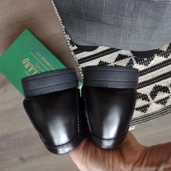 Eastland leather Classic II penny loafer women, 11 narrow - Picture 13 of 14